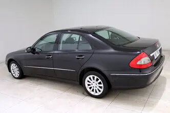 Mercedes-Benz E 200, 1.8, 135 kW, bensiin, automaat, tagavedu