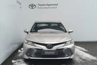 Toyota Camry, 2.5, 131 kW, hybrid, automatic, front-wheel drive