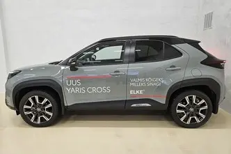 Toyota Yaris Cross, 1.5, 68 kW, гибрид, автомат, полный привод