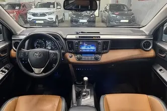 Toyota RAV4, 2.0, 112 kW, бензин, автомат, полный привод