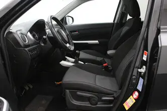 Suzuki Vitara, 1.6, 88 kW, bensiin, manuaal, esivedu