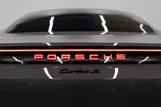 Porsche Taycan, 163 kW, elekter, automaat, nelikvedu