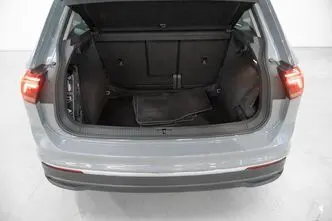 Volkswagen Tiguan, 2.0, 110 kW, bensiin, automaat, esivedu