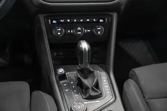 Volkswagen Tiguan, 2.0, 140 kW, bensiin, automaat, nelikvedu