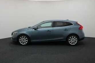 Volvo V40, 1.6, 84 kW, diesel, manual, front-wheel drive