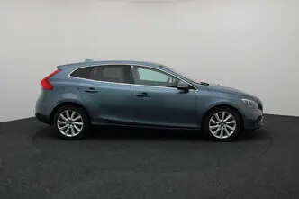 Volvo V40, 1.6, 84 kW, diesel, manual, front-wheel drive