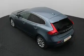 Volvo V40, 1.6, 84 kW, diesel, manual, front-wheel drive