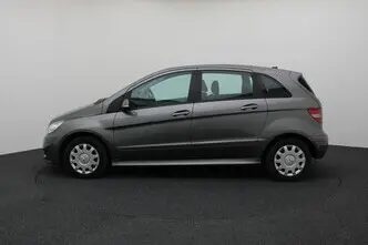 Mercedes-Benz B 160, 1.5, 70 kW, petrol, automatic, front-wheel drive