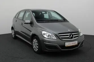 Mercedes-Benz B 160, 1.5, 70 kW, petrol, automatic, front-wheel drive