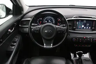 Kia Sorento, 2.2, 147 kW, diesel, automatic, front-wheel drive