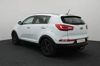 Kia Sportage, 2.0, 120 kW, petrol, manual, front-wheel drive