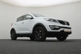 Kia Sportage, 2.0, 120 kW, petrol, manual, front-wheel drive