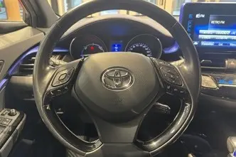 Toyota C-HR, 1.8, 72 kW, hybrid, automatic, front-wheel drive