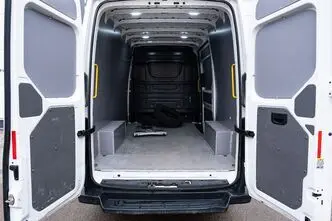 Volkswagen Crafter, 100 kW, electric, automatic, front-wheel drive