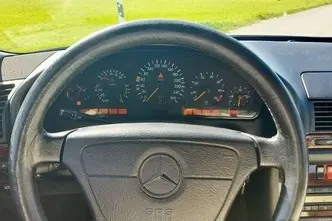 Mercedes-Benz S 320, 3.2, 170 kW, bensiin, automaat, tagavedu