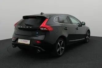 Volvo V40, 2.0, 110 kW, diisel, automaat, esivedu