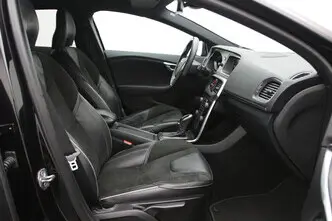 Volvo V40, 2.0, 110 kW, diisel, automaat, esivedu