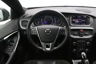 Volvo V40, 2.0, 110 kW, diisel, automaat, esivedu