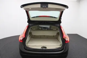 Volvo V60, 2.4, 162 kW, pistikhübriid, automaat, nelikvedu