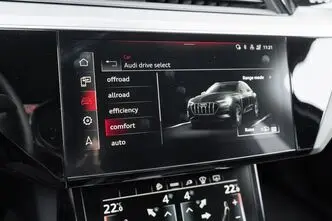 Audi SQ8, 370 kW, elekter, automaat, nelikvedu