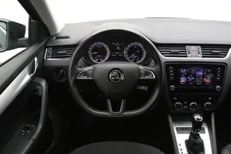 Škoda Octavia, 1.6, 85 kW, diisel, automaat, esivedu