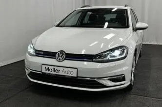 Volkswagen Golf, 2.0, 96 kW, bensiin, manuaal, esivedu