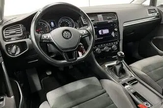 Volkswagen Golf, 2.0, 96 kW, bensiin, manuaal, esivedu