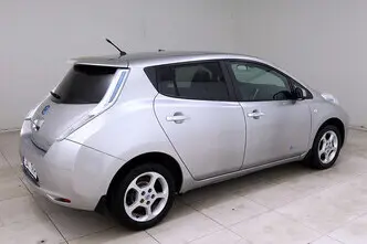 Nissan Leaf, 80 kW, elekter, esivedu