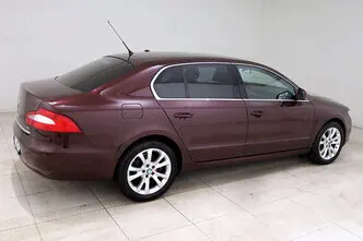 Škoda Superb, 1.8, 118 kW, bensiin, automaat, esivedu