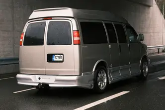 Chevrolet Express, 5.3, 220 kW, bensiin+lpg, automaat, tagavedu