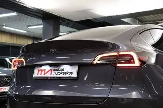 Tesla Model Y, 378 kW, elekter, automaat, nelikvedu