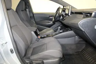 Toyota Corolla, 1.2, 85 kW, bensiin, automaat, esivedu