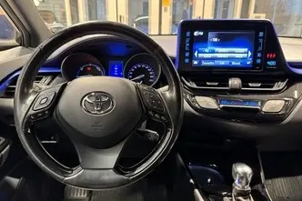 Toyota C-HR, 1.8, 72 kW, hübriid, automaat, esivedu