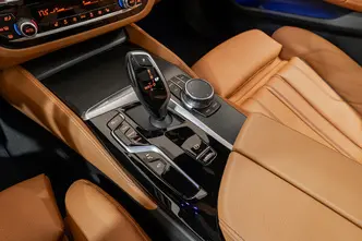 BMW 520, 2.0, 140 kW, hübriid, automaat, nelikvedu