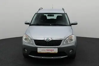 Škoda Roomster, 1.2, 63 kW, bensiin, manuaal, esivedu