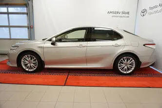 Toyota Camry, 2.5, 131 kW, hübriid, automaat, esivedu