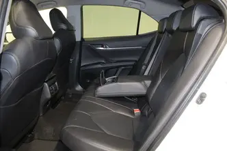 Toyota Camry, 2.5, 131 kW, hübriid, automaat, esivedu