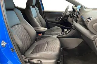 Toyota Yaris, 1.5, 68 kW, hübriid, automaat, esivedu