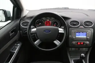 Ford Focus, 1.8, 92 kW, бензин, механическая, передний привод