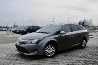 Toyota Avensis, 2.0, diisel, manuaal, esivedu