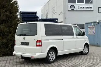 Volkswagen Caravelle, 2.5, дизель, автомат, передний привод