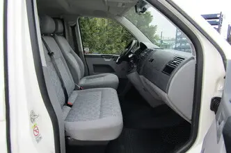 Volkswagen Caravelle, 2.5, дизель, автомат, передний привод