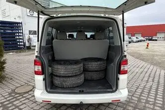 Volkswagen Caravelle, 2.5, дизель, автомат, передний привод