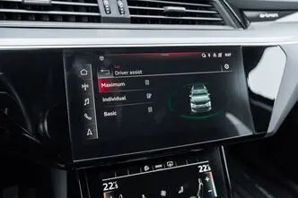 Audi e-tron, 230 kW, elekter, automaat, nelikvedu