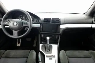 BMW 523, 2.5, 125 kW, bensiin, automaat, tagavedu