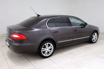 Škoda Superb, 2.0, 125 kW, diisel, automaat, esivedu