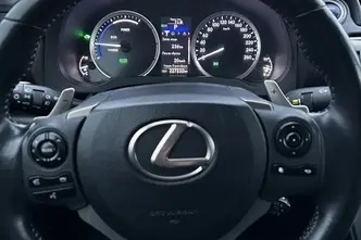 Lexus IS 300, 2.5, 133 kW, hübriid, automaat, tagavedu