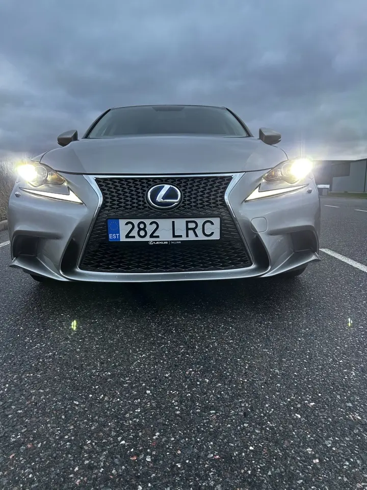 Lexus IS 300, 2.5, 133 kW, hübriid, automaat, tagavedu