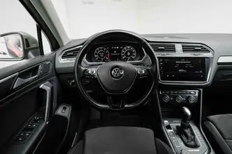 Volkswagen Tiguan, 2.0, 132 kW, bensiin, automaat, nelikvedu