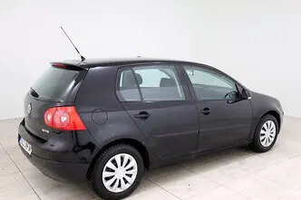 Volkswagen Golf, 1.6, 85 kW, bensiin, automaat, esivedu